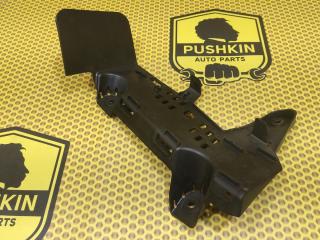 Кронштейн подставки под ногу Volkswagen Jetta 2019 Б/У Кронштейн подставки под ногу Volkswagen Jetta 2019