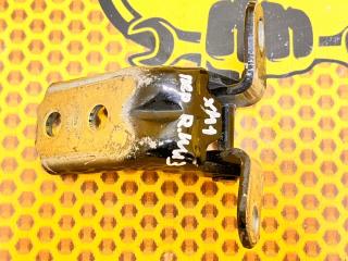 Петля двери передняя нижняя правая Kia Sorento Prime 2018