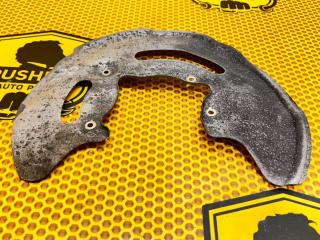 Пыльник тормозного диска передний левый Kia Stinger 2018