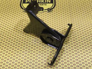 Запчасть петля спинки сидения задняя Hyundai I40 2012