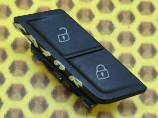 Кнопка центрального замка правая Volkswagen Teramont 2018