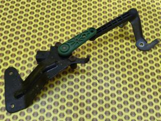 Датчик высоты дорожного просвета задний левый Volkswagen Teramont 2018