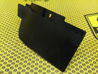 Брызговик на порог задний левый Volkswagen Teramont 2018