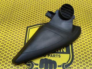 Крышка зеркала внутренняя правая Skoda Octavia 2012