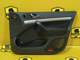 Обшивка двери передняя правая Skoda Octavia 2012