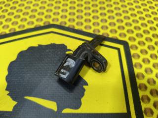 Датчик АБС передний правый Skoda Octavia 2012