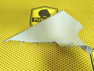 Обшивка стойки задней верхняя левая Skoda Octavia 2018