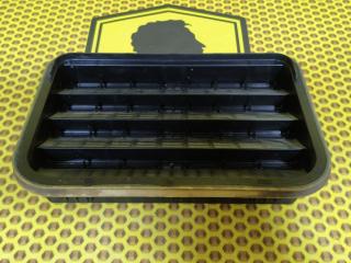 Решетка вентиляционная левая Skoda Octavia 2018