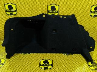 Обшивка багажника боковая нижняя левая Skoda Octavia 2018