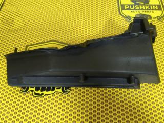 Накладка обшивки багажника левая Skoda Octavia 2018