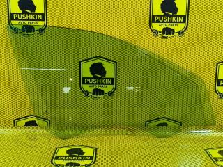 Стекло двери переднее правое Skoda Octavia 2018