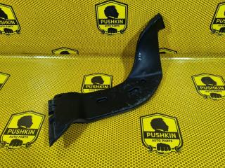 Воздуховод отопителя нижний правый Skoda Octavia 2018