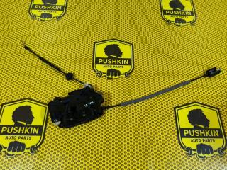 Замок двери задний левый Volkswagen Tiguan 2010