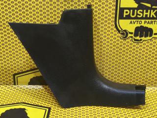 Обшивка стойки передней нижняя правая Volkswagen Jetta 2014