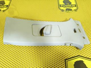 Запчасть обшивка стойки центральной верхняя правая Volkswagen Tiguan 2010