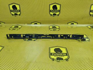 Кронштейн бампера центральный задний Volkswagen Jetta 2014