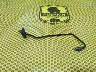 Трубка тормозная передняя правая Volkswagen Jetta 2014 Б/У Трубка тормозная передняя правая Volkswagen Jetta 2014