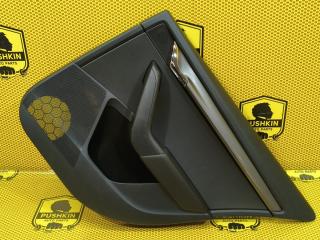 Обшивка двери задняя правая Skoda Octavia 2018