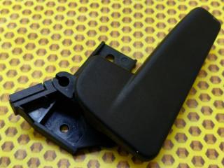 Ручка капота Skoda Octavia 2018