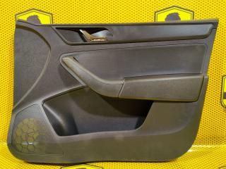 Обшивка двери передняя правая Skoda Rapid 2014