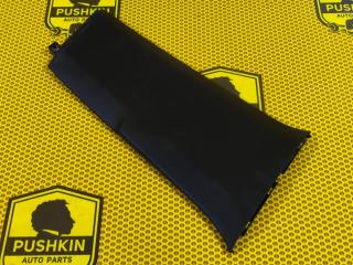 Обшивка стойки центральной нижняя правая Skoda Rapid 2014