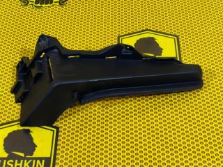 Накладка обшивки багажника правая Skoda Rapid 2014