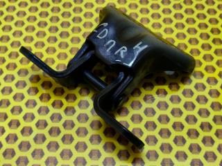 Петля двери передняя нижняя правая Kia Ceed 2023