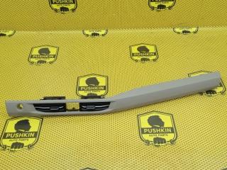 Накладка торпедо декоративная правая Volkswagen Multivan 2024 Б/У Накладка торпедо декоративная правая Volkswagen Multivan 2024