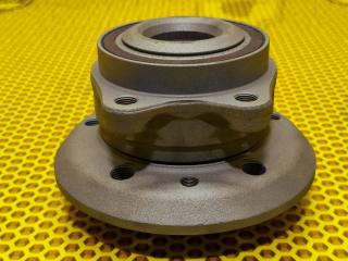 Ступица задняя правая Volkswagen Multivan 2024