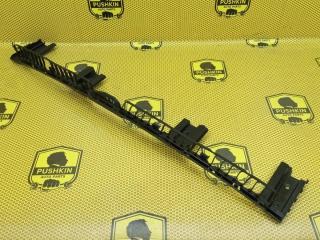 Кронштейн бампера центральный задний Volkswagen Multivan 2024