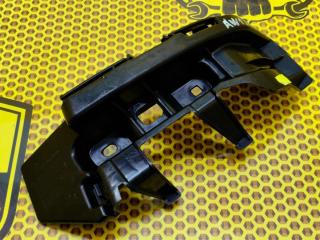 Крепление бампера заднее правое Volkswagen Polo 2020