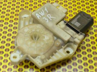 Мотор стеклоподъемника задний правый Volkswagen Polo 2020 Б/У Мотор стеклоподъемника задний правый Volkswagen Polo 2020