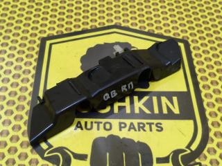 Кронштейн бампера передний правый KIA Rio 2015