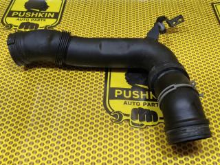 Патрубок воздушного фильтра Skoda Octavia 2010