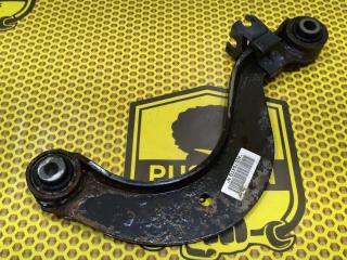 Рычаг поперечный верхний задний левый Skoda Octavia 2010