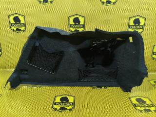 Обшивка багажника боковая нижняя правая Skoda Octavia 2010