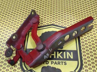 Петля капота левая Skoda Octavia 2010