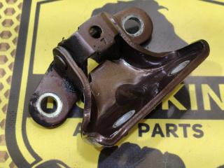 Петля двери задняя верхняя левая Kia Ceed 2013