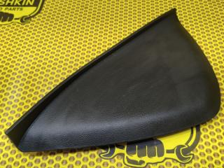 Запчасть накладка торпедо торцевая левая Kia Ceed 2013