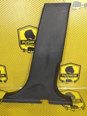 Обшивка стойки центральной нижняя правая Skoda Octavia 2012