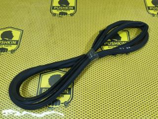 Уплотнитель на проем задний левый Skoda Octavia 2012