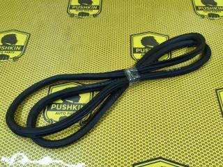 Уплотнитель на проем передний правый Skoda Octavia 2012