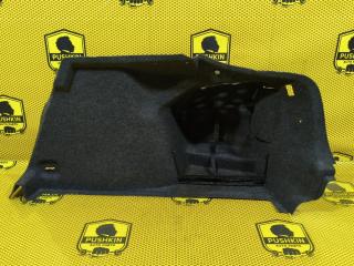 Обшивка багажника боковая нижняя правая Skoda Octavia 2012