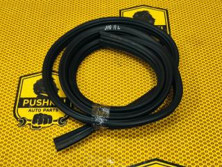 Уплотнитель на проем передний левый Nissan Qashqai 2008