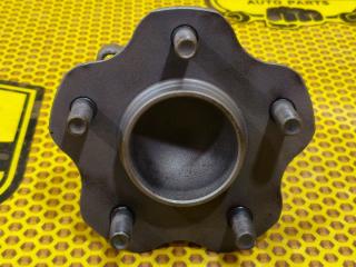 Ступица задняя правая Nissan Juke 2011
