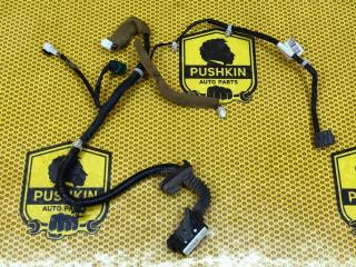 Проводка двери передняя правая Nissan Juke 2011