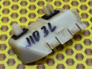 Крепление бампера заднее левое Nissan Qashqai 2012