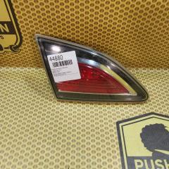 Фото запчасти фонарь крышки багажника задний левый mazda 3 2011 Б/У запчасть Запчасть фонарь крышки багажника задний левый mazda 3 2011