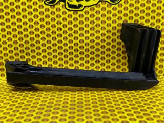 Запчасть направляющая стекла двери задняя правая Hyundai Solaris 2016