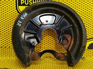 Пыльник тормозного диска задний правый Volkswagen Golf 2012 Б/У Пыльник тормозного диска задний правый Volkswagen Golf 2012